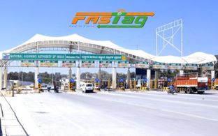 Fastag New Rule: आज से टोल पर कैश पेमेंट हुआ बंद! बिना FASTag से भुगतान करने पर लगेगा अतिरिक्त शुल्क