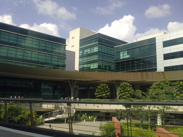 9. Raj Menda and Manoj Menda