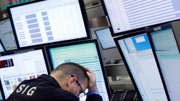 1:3 Bonus Issue: PSU Power Sector Stock Slips 5% Intraday As Net Profit Dips 5% 