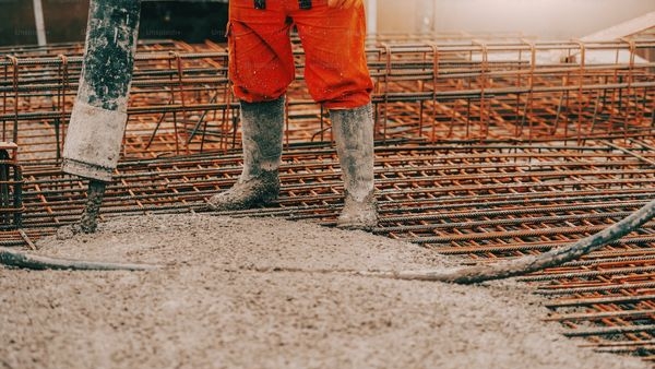 A bar graph displaying the increased cost of cement in India over recent months A bar graph displaying the increased cost of cement in India over recent months