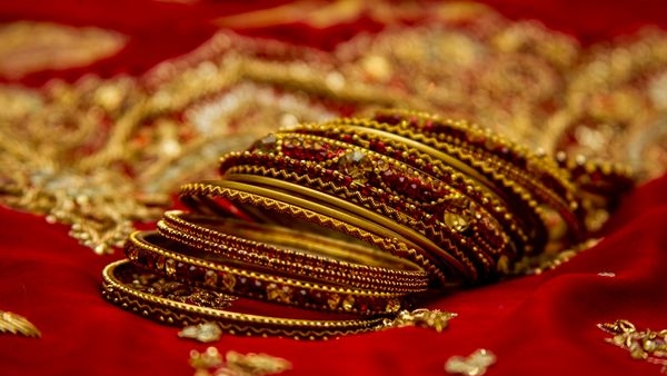 A couple setting their wedding budget A couple setting their wedding budget