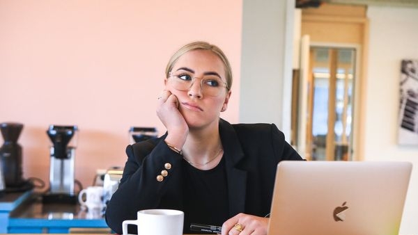 Analysts predicting job cuts in 2023