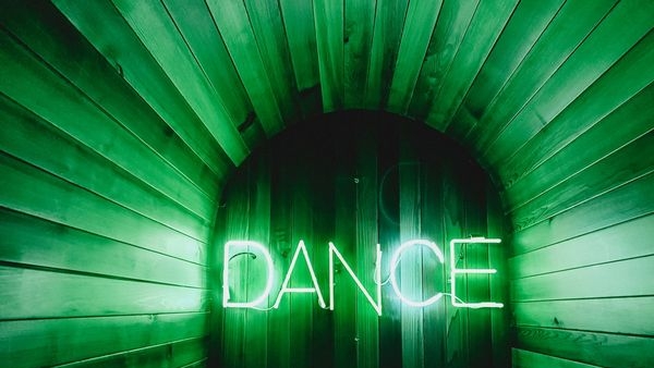 Bar chart representing annual turnover of Bollywood