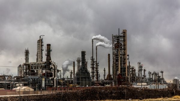 Chart showing variation in prices of commercial LPG across different states