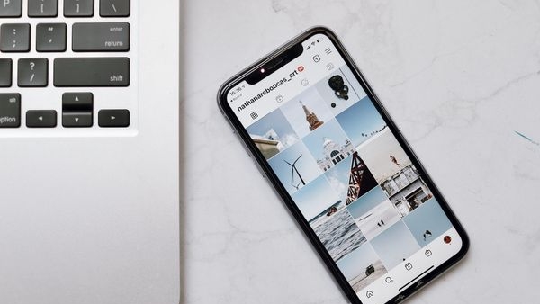 Iconic image of an iPhone as a symbol of status