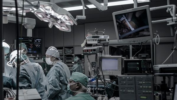 The impact of customer service on patient retention