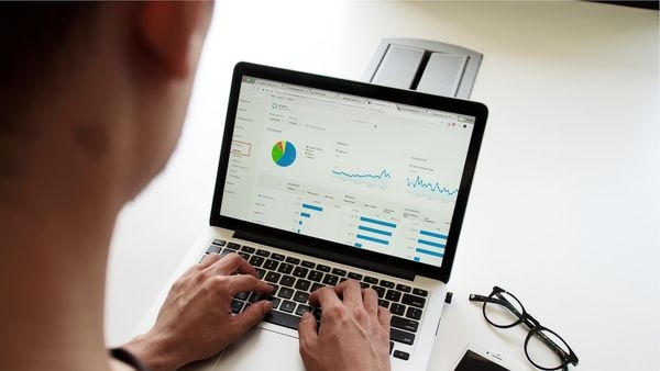 A bar chart showing the rise and fall of the USDINR currency pair over time