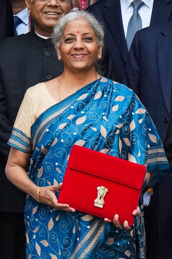 FM Nirmala Sitharaman holding Budget Tablet