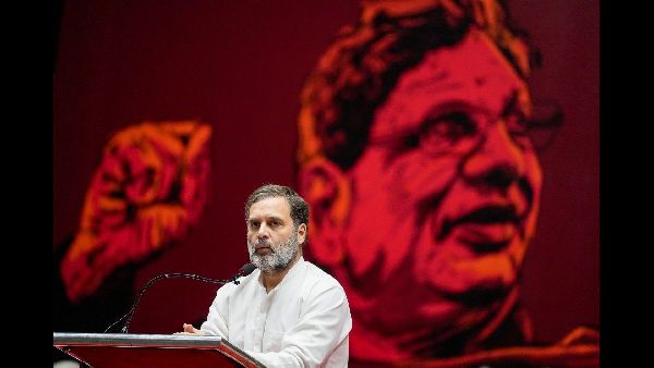 REC Raises USD 500 Million in Green Bonds