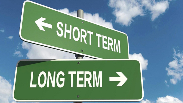 Short-Term Rentals vs Long-Term Leases: Which Is The Better Property Investment?