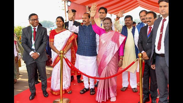 Paradip Port Prepares for Cyclone Dana Paradip Port Prepares for Cyclone Dana