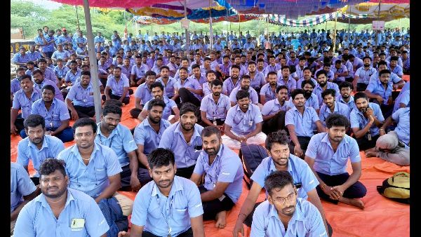 Samsung Workers End Strike in Tamil Nadu