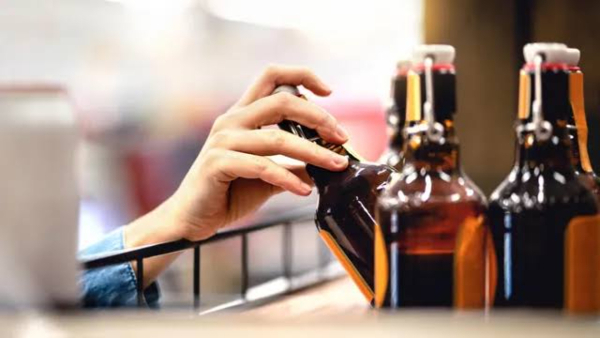 Beer Sales In Karnataka Drop By 45 00 000 Liters After Beer Price Hike In the State