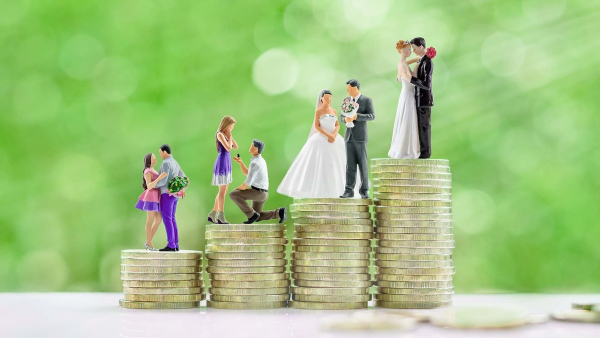 6 Ways In Which Newly Married Couples Can Manage Their Finances Better