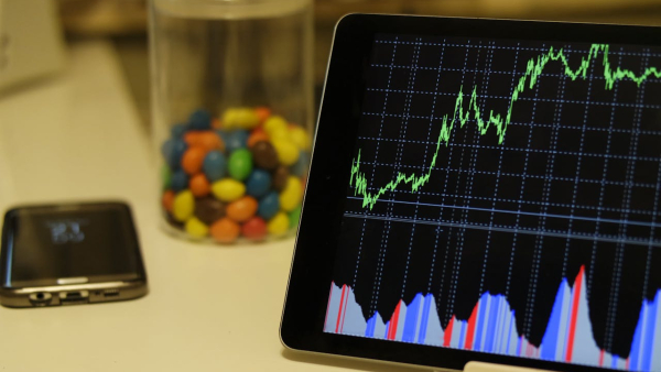 Closing Bell: Nifty Ends Below 24,750; Sensex Falls 849 Pts