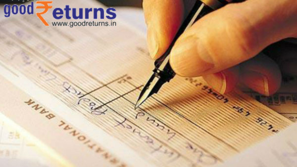 RBI Mandates Same Day Cheque Clearance: What Will Change For You? Explained RBI Mandates Same Day Cheque Clearance: What Will Change For You? Explained