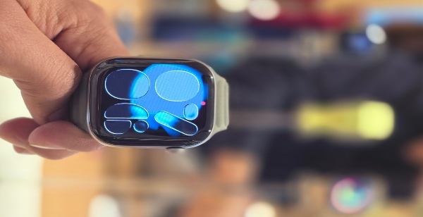 Apple Noida Launch: iPhone 17, MacBook, iPad & More Available at New Store