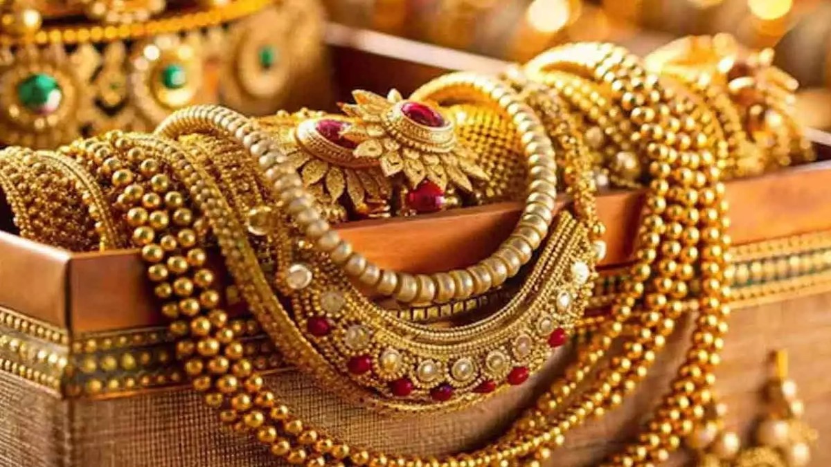 Gold Rates Today (1-05-2026): 24K, 22K, 18K Gold Prices At IBJA, Tanishq, More