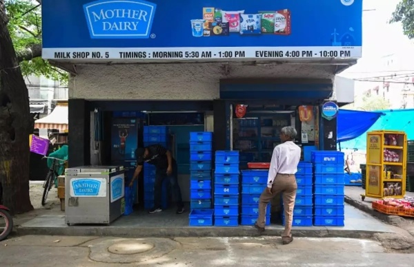 Mother Dairy Hikes Milk Prices By Rs 2 Per Litre From May 14: Check New Prices Mother Dairy Hikes Milk Prices By Rs 2 Per Litre From May 14: Check New Prices