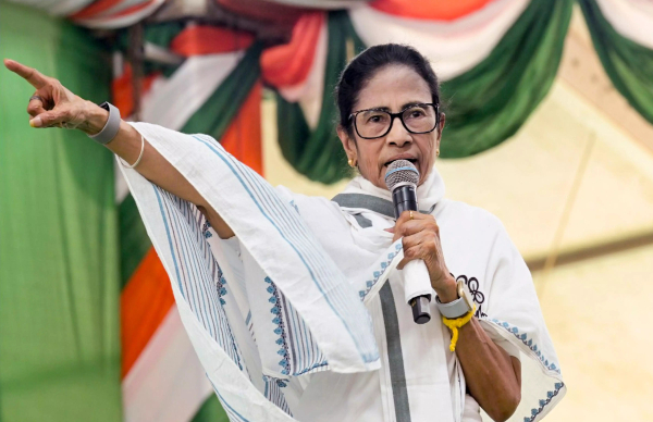 Poorest CM Mamata Banerjee Refuses To Resign: President Rule In West Bengal Soon