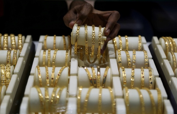 Live Gold Rates Today: MCX Gold Could Fall To Rs 1.41 Lakh