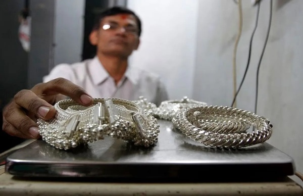 Live Silver Rates Today: MCX Silver's Near Term Outlook