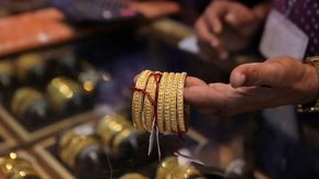 Gold Rates Today (15-08-2026) Surges On Independence Day: Check 24K, 22K & 18K Prices In Chennai, Bangalore, Mumbai, Hyderabad, Delhi, More Cities