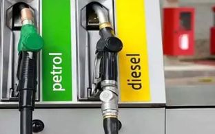 Fuel Prices In India: Oil Retailers Lose Rs 18 On Petrol And Rs 35 On Diesel As Global Crude Rates Surge To USD 120 Per Barrel