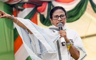 Poorest CM Mamata Banerjee Refuses To Resign: Will West Bengal See President's Rule? Know Everything  