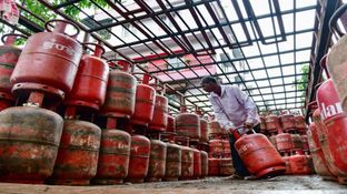 Gas Cylinder Price Changes From September 1: Will 14.2Kg & 19 Kg LPG Prices Rise Or Fall Next Month?