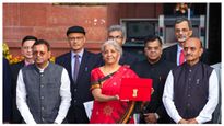  Budget 2023: ಅಮೃತ ಕಾಲದ ಬಜೆಟ್, ಆಯವ್ಯಯ ಪಟ್ಟಿ ಮಂಡನೆ ಆರಂಭಿಸಿದ ವಿತ್ತ ಸಚಿವೆ