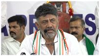  Gruha Lakshmi: ಗೃಹ ಲಕ್ಷ್ಮಿ ಯೋಜನೆ ಬಿಡುಗಡೆ ಮುಂದೂಡಿಕೆ, ಅರ್ಜಿ ಸಲ್ಲಿಸಲು ಹೆಚ್ಚಿನ ಅವಕಾಶ ಎಂದ ಡಿಕೆಶಿ
