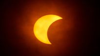 Solar eclipse 2025: ನಾಳೆ ಗೋಚರಿಸುವ ಸೂರ್ಯಗ್ರಹಣ ವರ್ಷದ ಕೊನೆಯದ್ದೇ..ಎಷ್ಟೊತ್ತಿಗೆ ಶುರು? ತಿಳಿಯಿರಿ