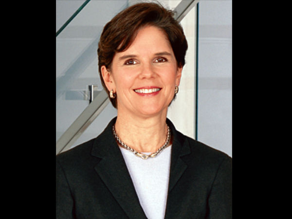 5. ಫೆಬೆ ನೊವಾಕೊವಿಕ್