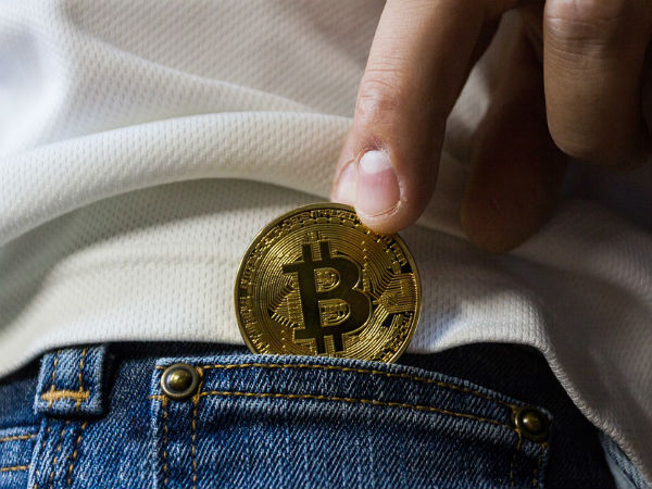 11. ಎ ಹಾರ್ಡ್ ಫೋರ್ಕ್ (A hard fork)