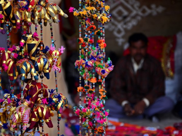 ಕರಕುಶಲ ವಸ್ತುಗಳ ತಯಾರಿಕೆ