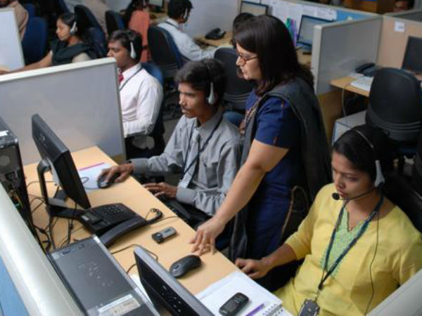 8. ಐ.ಟಿ ಹಾರ್ಡ್ವೇರ್ ಮಳಿಗೆ