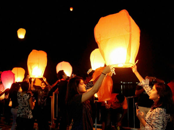 4. ಲೈಟ್ ದಿಯಸ್ ಮತ್ತು ವಿದ್ಯುತ್ ದೀಪಗಳನ್ನು ತಪ್ಪಿಸಿ