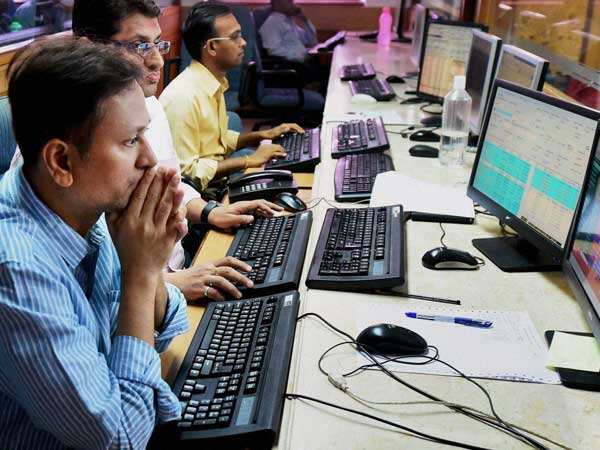 ಫಿಕ್ಸೆಡ್ ಇನ್ ಕಮ್ ಯೋಜನೆಗಳು