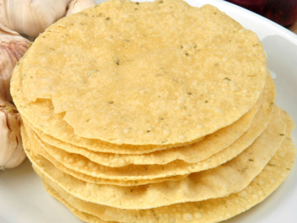 2. ಹಪ್ಪಳ ಹಾಗೂ ಸಾಬುದಾಣಿಯ ಕುರುಕಲು ತಿಂಡಿಗಳು