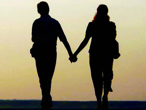 ಪತ್ನಿಯೊಂದಿಗೆ ಮಾತನಾಡುವುದು