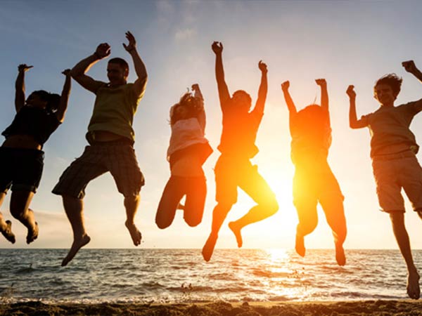 ಸ್ನೇಹಿತರೊಂದಿಗೆ ಮಾತನಾಡುವಾಗ 