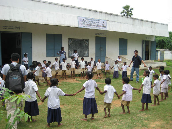 ಮಾತೃ ಭಾಷೆಯಲ್ಲಿ ಶಿಕ್ಷಣ ಪಡೆಯಬೇಕು
