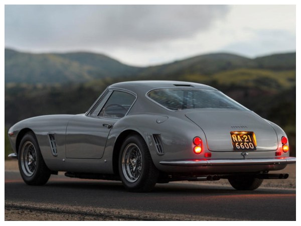 5. 1962 ಫೆರಾರಿ 250 ಜಿಟಿ SWB ಬರ್ಲಿನೆಟ್ಟಾ