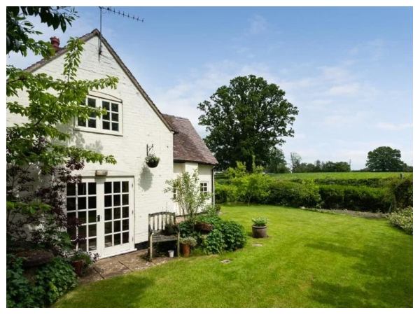 ಕೇವಲ 186 ರುಪಾಯಿಗೆ ಈಕೆಗೆ ಸಿಕ್ಕಿದ್ದು 4.6 ಕೋಟಿ ರುಪಾಯಿಯ ಮನೆ