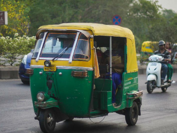 ಆಟೋ ಚಾಲಕರ ಮಕ್ಕಳಿಗೆ ವರ್ಷಕ್ಕೆ 2,000 ರುಪಾಯಿ