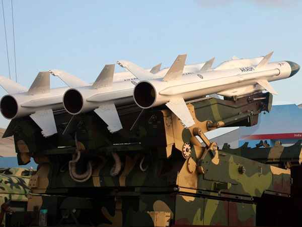 ಭಾರತದಲ್ಲೇ ರಕ್ಷಣಾ ಸಾಮಾಗ್ರಿಗಳ ಉತ್ಪಾದನೆ