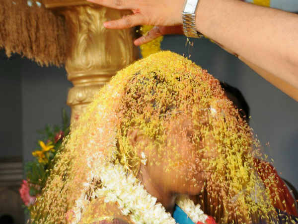 ಮಧುಮಕ್ಕಳಲ್ಲಿ ಸಂಭ್ರಮ ಕಾಣುತ್ತಿಲ್ಲ