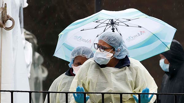 ಅಮೆರಿಕನ್ನರು ಉದ್ಯೋಗ ನಷ್ಟ ಅನುಭವಿಸುತ್ತಿದ್ದಾರೆ