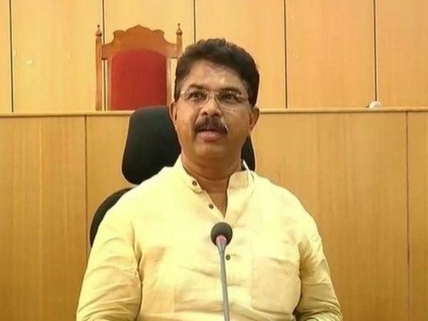 ಆನ್‌ಲೈನ್ ಮೂಲಕ ಹಕ್ಕು ಬದಲಾವಣೆ ಮಾಡಬೇಕು